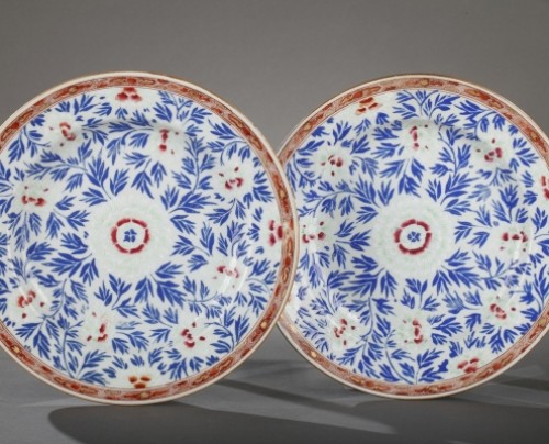 Chine de Commande - Paire d'assiettes en porcelaine Période Yongzheng 1723 - 1735 - Galerie Théorème