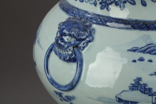 Chine de Commande, grand rafraichissoir à bouteilles Période Qianlong 1736 - 1795 - Céramiques, Porcelaines Style 