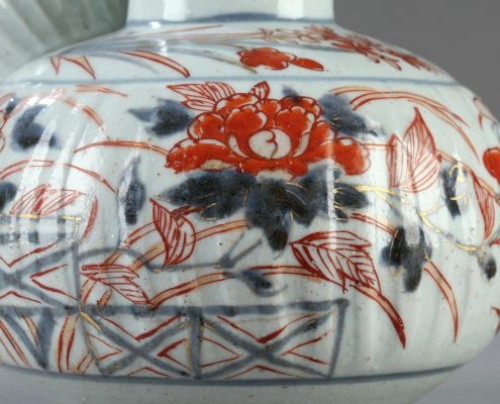 Kendi en porcelaine, Japon début du 18e siècle - Galerie Théorème