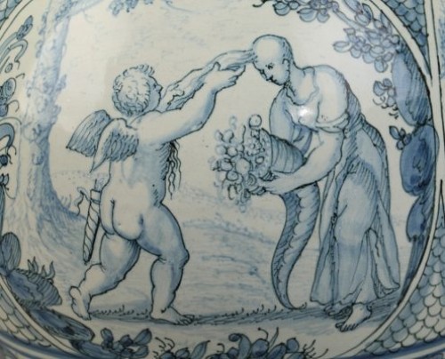 Gourde décorée en camaïeu bleu,  faïence de Laterza (Italie) début du 18e siècle - 