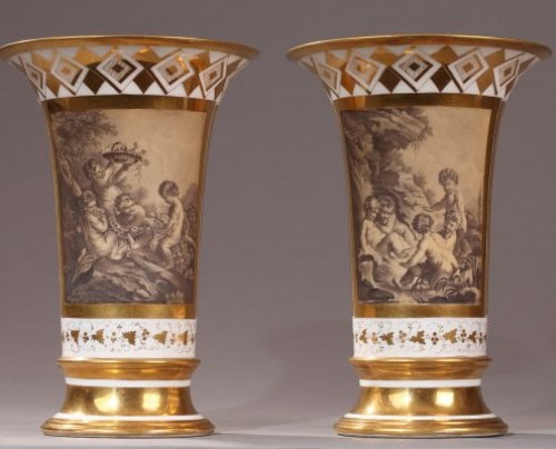 Paire de vases de la Manufacture de Houzel à Paris, Epoque Directoire 1795-1799 - Céramiques, Porcelaines Style 