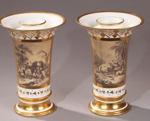 Céramiques, Porcelaines  - Paire de vases de la Manufacture de Houzel à Paris, Epoque Directoire 1795-1799