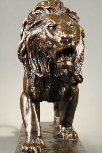 Sculpture Sculpture en Bronze - Lion qui marche - Antoine-Louis BARYE (1796-1875)