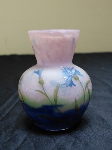 Art nouveau - Daum Nancy - Vase aux Bleuets Verre gravé et émaillé sur fond givré