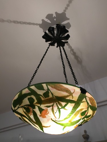 Art nouveau - Daum Nancy Suspension, lustre plafonnier, vasque décor Eucalyptus Art nouveau