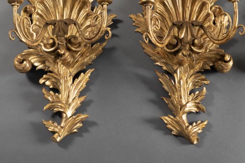 Louis XVI - Suite de 4 appliques en bois doré de la fin du XVIIIe siècle