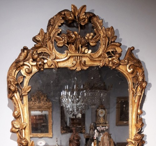 Miroir Louis XV à parcloses en bois doré - Miroirs, Trumeaux Style Louis XV
