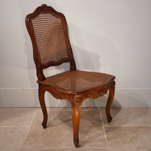 XVIIIe siècle - Paire de chaises Louis XV estampillées Pierre Nogaret reçu Maître en 1745