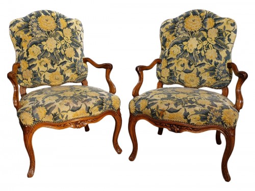 Paire de fauteuils à dossiers plats estampillés Nogaret d'époque XVIIIe