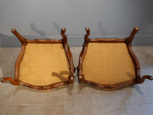  - Paire de fauteuils à dossiers plats estampillés Nogaret d'époque XVIIIe