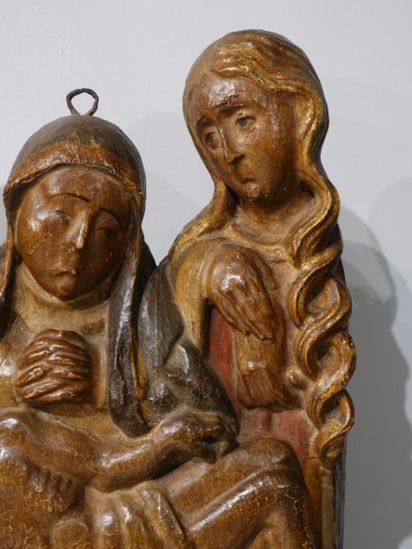 « Pietà » en bois polychrome du XVIe siècle - Gérardin et Cie