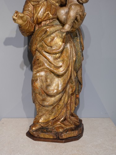 Vierge à l'enfant en bois polychrome, Italie fin XVIe - Renaissance