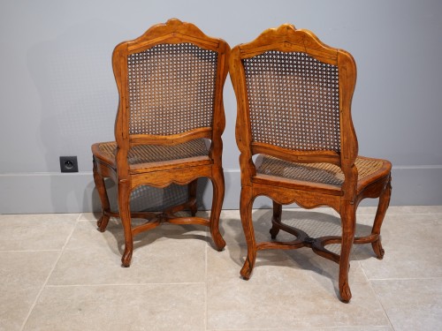 Antiquités - Paire de chaises Louis XV cannées, estampillées “Gourdin”