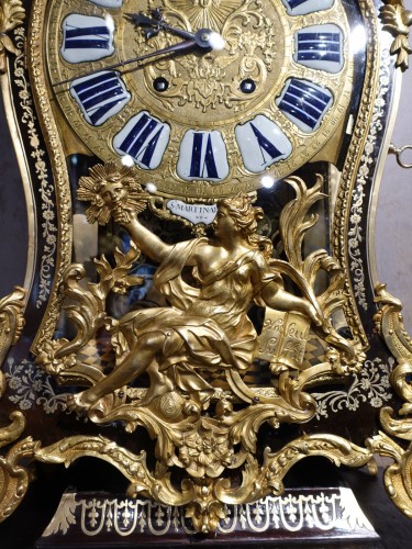 Antiquités - Cartel d'applique Louis XV en marqueterie Boulle signé « Saint Martin à Paris »