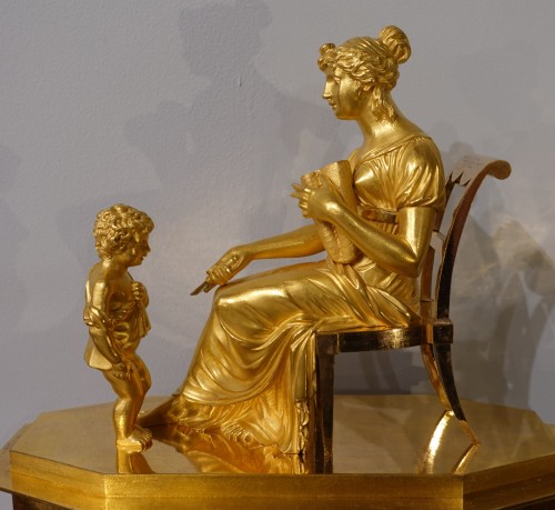XIXe siècle - Pendule Restauration en bronze doré signée « Mesnil à Paris »,