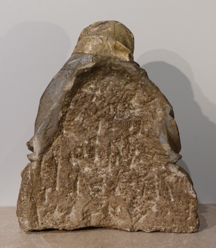 Antiquités - Vierge de pitié en pierre polychrome circa 1500