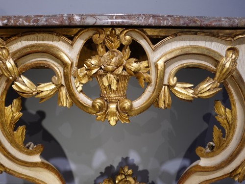 Console en bois doré et laquée d'époque XVIIIe - Mobilier Style Louis XV