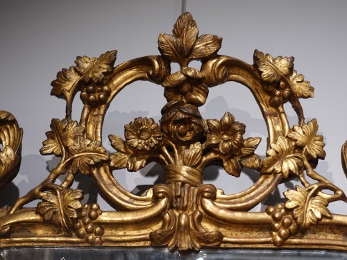 Miroir Louis XV en bois doré d'époque XVIIIe - Gérardin et Cie