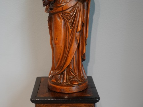 Régence - Vierge à l'Enfant en buis fin du XVIIe siècle