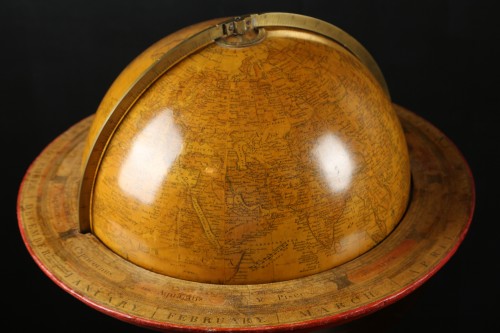 Paire de globes, début XIXe - Objets de Curiosité Style Empire