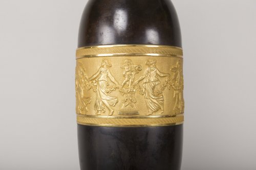 XIXe siècle - Paire d'aiguières en bronze patiné de Claude Galle