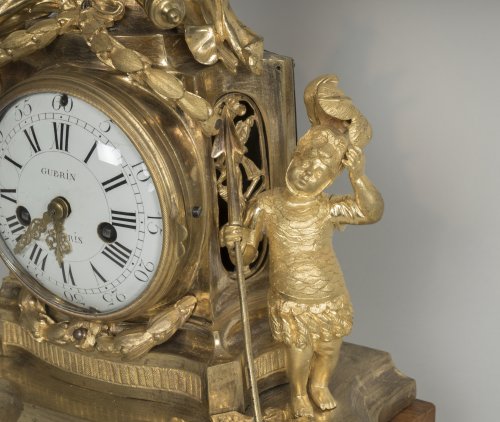 Pendule d'époque Transition en bronze doré - Horlogerie Style Transition