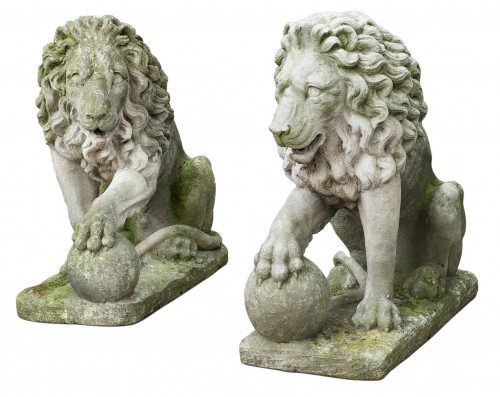 Paire de lions en pierre de Vincenza