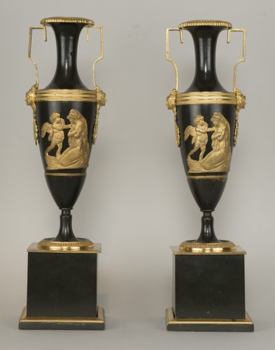 Objet de décoration Cassolettes, coupe et vase - Paire de vases Directoire