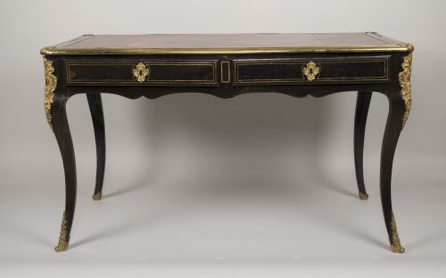 Bureau plat d'époque Louis XV - Mobilier Style Louis XV