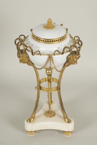 Vase pot-pourri d'époque Louis XVI - Galerie Gilles Linossier
