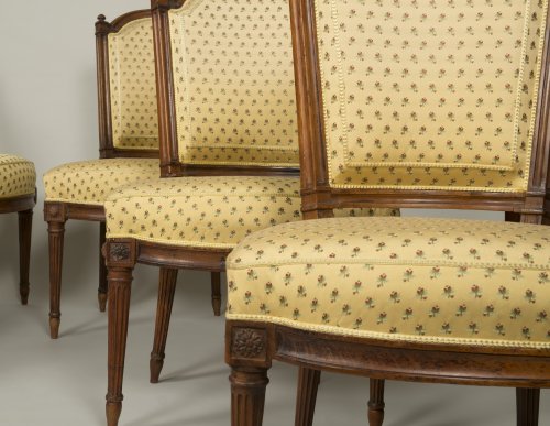 Sièges Chaise - Suite de six chaises en noyer d'époque Louis XVI