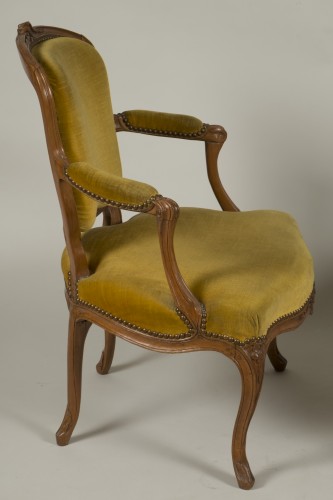 Antiquités - Paire de fauteuils d'époque Louis XV