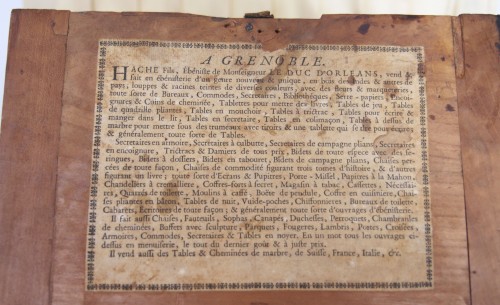 XVIIIe siècle - Table à écran estampillée Hache Fils à Grenoble