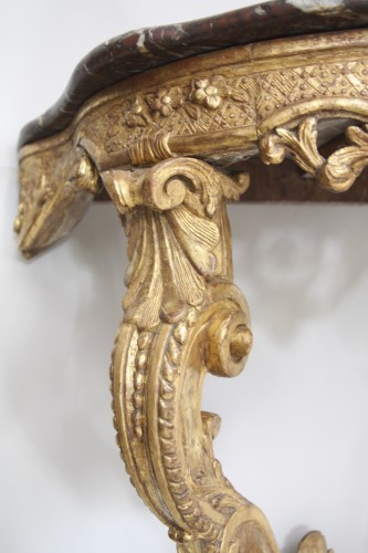Antiquités - Petite console en bois doré d'époque Régence