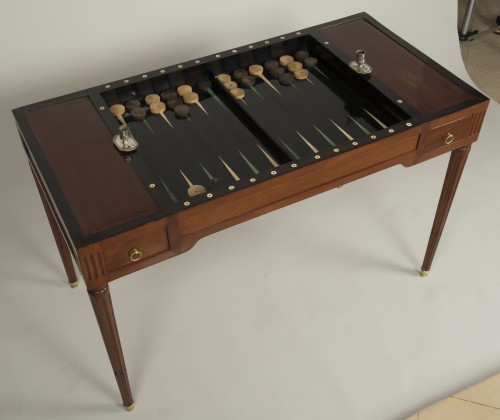 Mobilier Table à Jeux - Table tric trac Louis XVI attribuée à Fidelys Schey