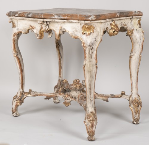 Antiquités - Table console allemande, du milieu du XVIIIe siècle