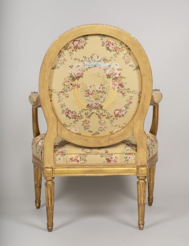 Louis XVI - Paire de fauteuils d'époque Louis XVI en bois doré de Georges Jacob
