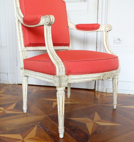XVIIIe siècle - Paire de fauteuils à la reine d'époque Louis XVI estampillés Dupain