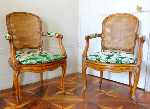 Paire de fauteuils cannés Louis XV - estampille Sulpice Brizard - Sièges Style Louis XV