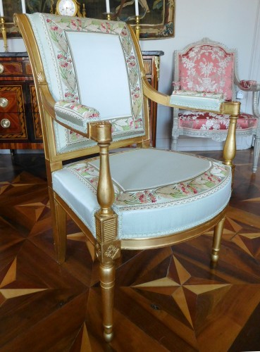 Paire de fauteuils d'apparat en bois doré d'époque Directoire - Sièges Style Directoire