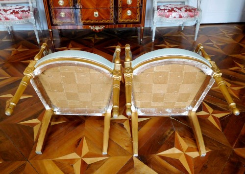 Antiquités - Paire de fauteuils d'apparat en bois doré d'époque Directoire