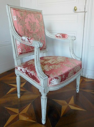 Paire de fauteuils à la Reine Louis XVI, estampille de JB Boulard - Sièges Style Louis XVI