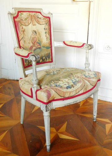 Paire de fauteuils cabriolets d'époque Louis XVI, tapisserie d'Aubusson - GSLR Antiques