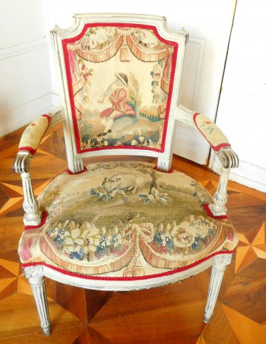 Antiquités - Paire de fauteuils cabriolets d'époque Louis XVI, tapisserie d'Aubusson