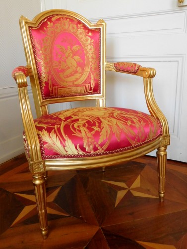 Sièges Fauteuil & Bergère - Fauteuil Cabriolet en bois doré Louis XVI Estampille NL Mariette