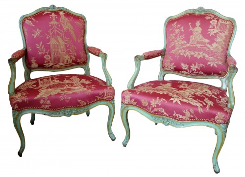 Paire de fauteuils Louis XV à la reine - estampille de Sylvain Blanchard