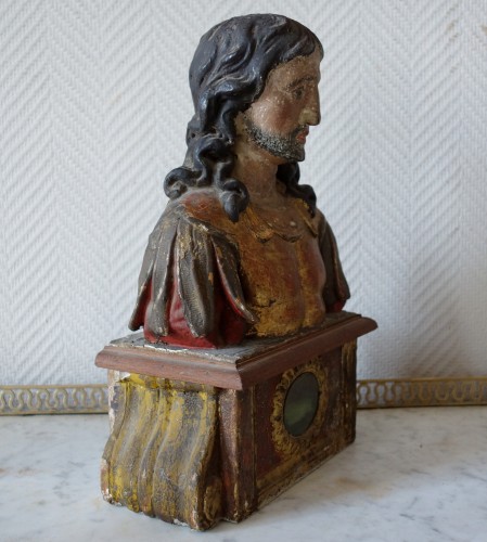 Paire de bustes reliquaires en bois polychrome et doré - Art sacré, objets religieux Style Louis XIV