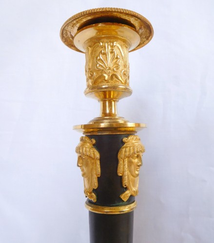 XIXe siècle - Claude Galle - Paire de flambeaux Empire en bronze patiné & doré