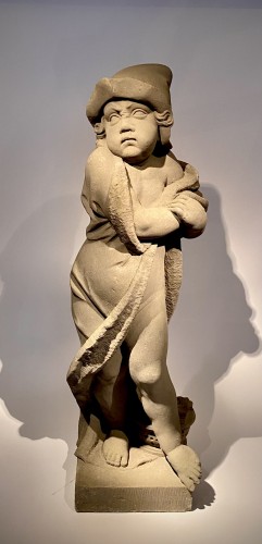 XVIIIe siècle - "Hiver", Statue de jardin en pierre Bentheimer du XVIIIe siècle