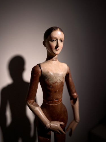 Antiquités - Mannequin napolitain articulé en bois polychromé
